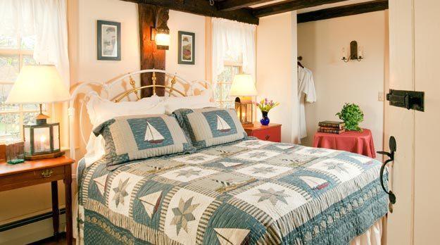 Stonecroft Country Inn Ledyard Center Room photo